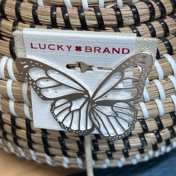 NWT Lucky Brand Silver Butterfly Stud Earrings #LBER2 - Picture 2 of 7